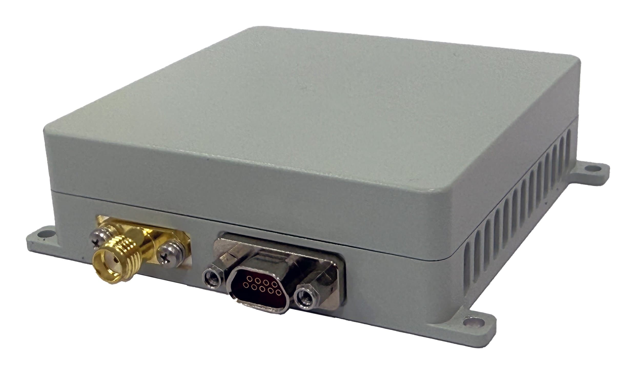 TX-S65-4CH-SNB — 4-канальный терминал защиты GNSS
